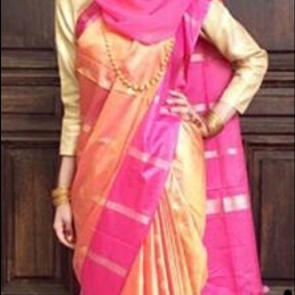 Beautiful classic Bengali Saree NEW - Picture 3 of 6